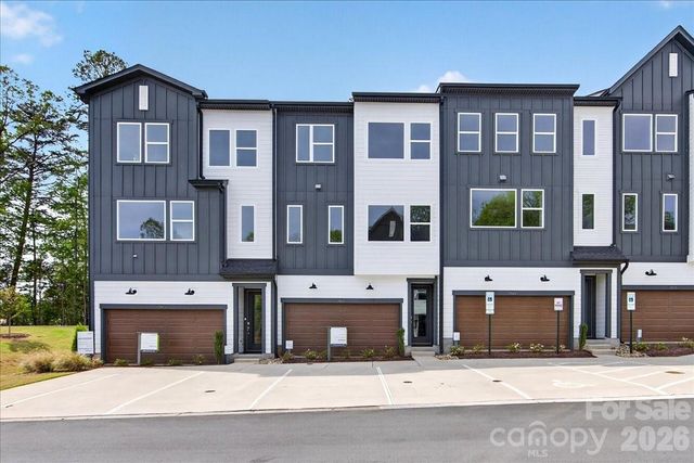 7925 Cedarsmith Court, Charlotte, NC 28217