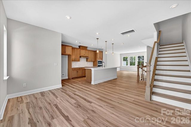 7925 Cedarsmith Court, Charlotte, NC 28217