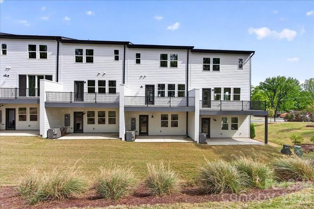 7925 Cedarsmith Court, Charlotte, NC 28217