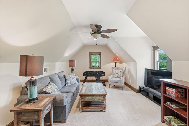 365 Dublin Circle, Gordonville, TX 76245