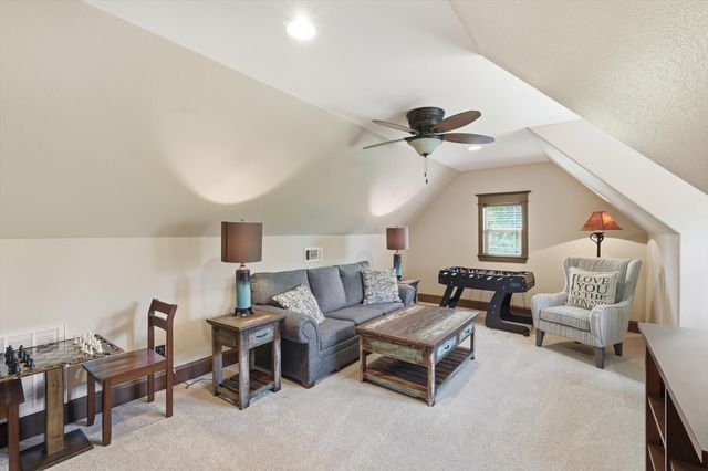 365 Dublin Circle, Gordonville, TX 76245