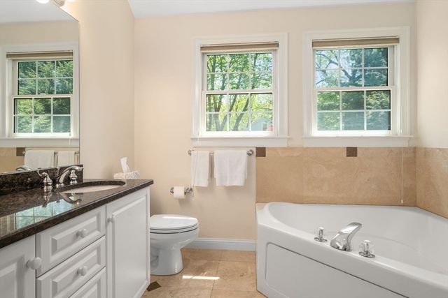 322 Cabot St, Newton, MA 02460