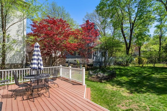 322 Cabot St, Newton, MA 02460