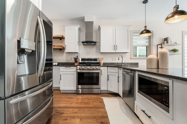 115 Pleasant St 2, Boston, MA 02125