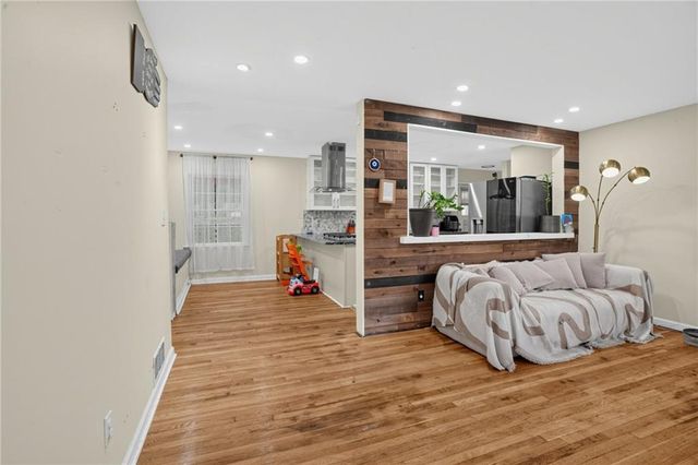 2147 Jones Road NW, Atlanta, GA 30318