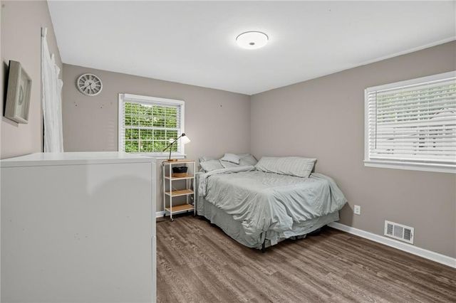 2147 Jones Road NW, Atlanta, GA 30318