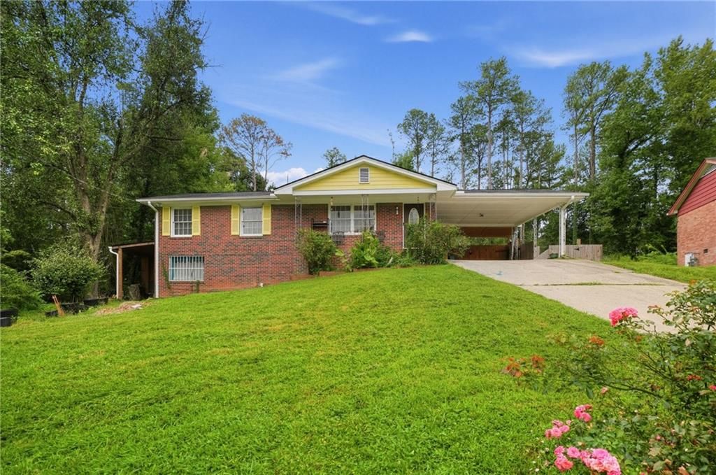 2147 Jones Road NW, Atlanta, GA 30318