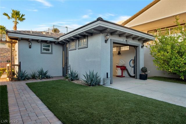7132 Polita Court, Las Vegas, NV 89156