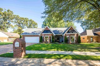 3050 STONECREST CIR, Lakeland, TN 38002