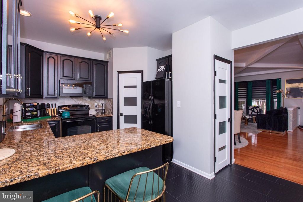 Image 16 of property listing at 7102 MAD ANTHONY CT, Brandywine, MD 20613