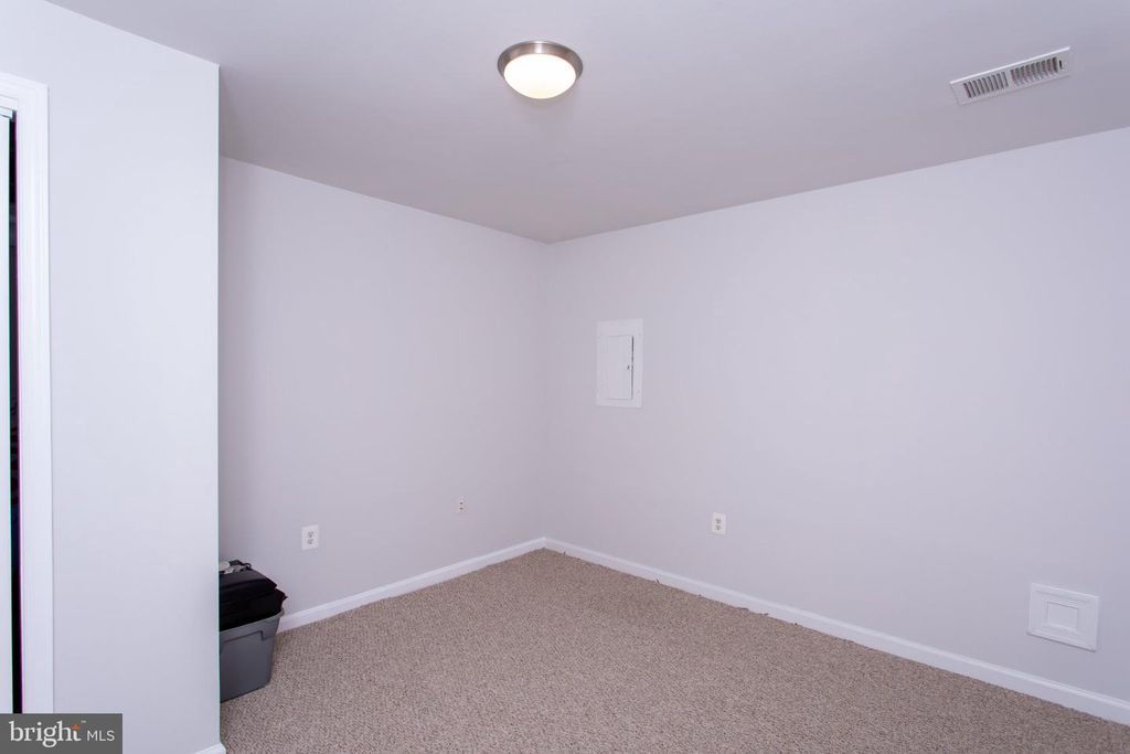 Image 34 of property listing at 7102 MAD ANTHONY CT, Brandywine, MD 20613