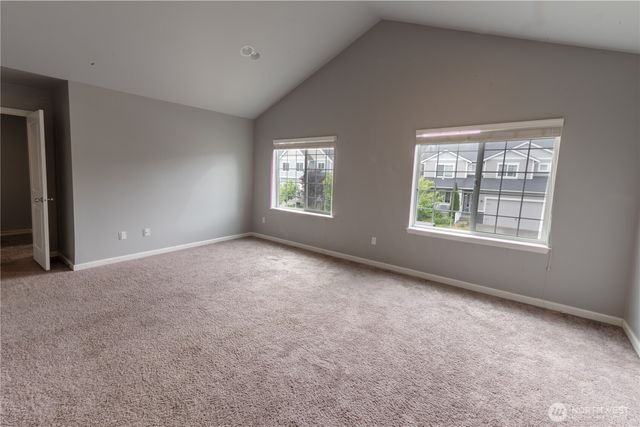 20133 E 19th Ave, Spanaway, WA 98387