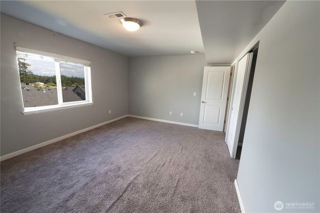 20133 E 19th Ave, Spanaway, WA 98387