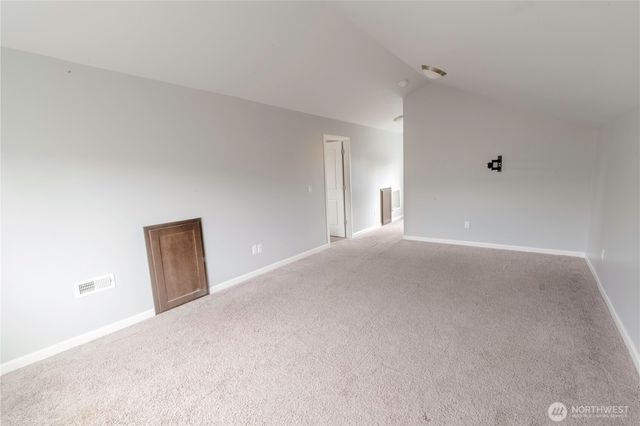 20133 E 19th Ave, Spanaway, WA 98387