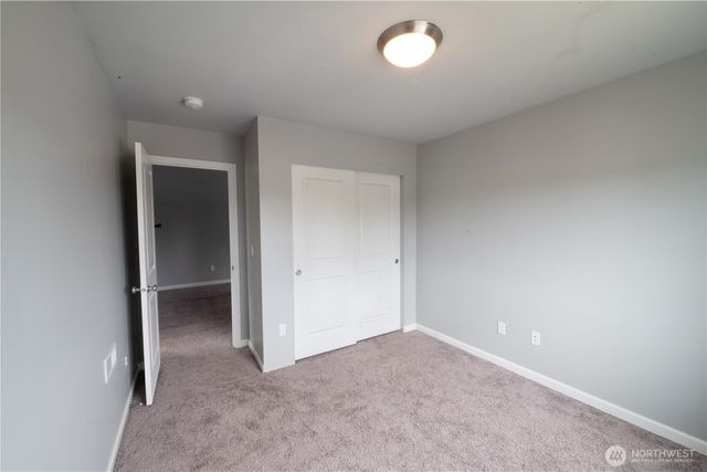 20133 E 19th Ave, Spanaway, WA 98387
