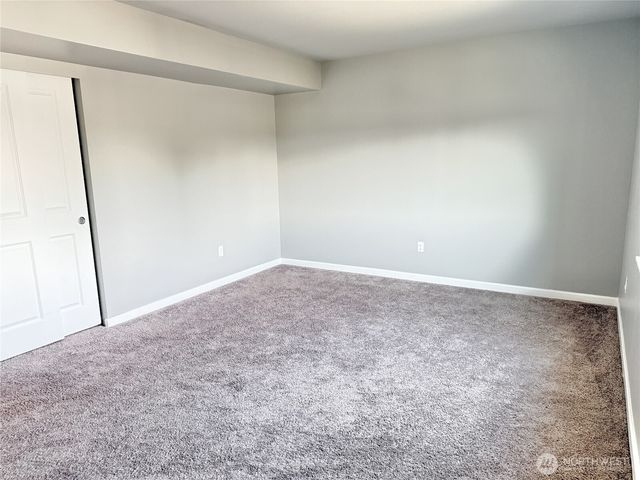 20133 19th Ave E, Spanaway, WA 98387