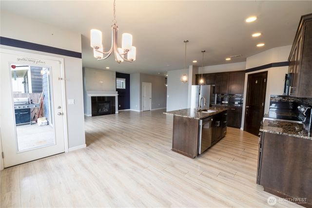 20133 E 19th Ave, Spanaway, WA 98387