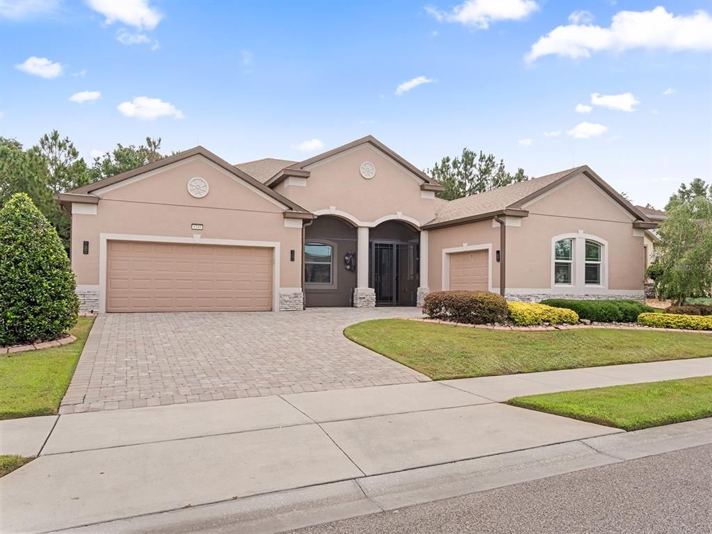 8348 BRIDGEPORT BAY CIRCLE, Mount Dora, FL 32757