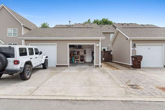 1908 Boxelder Aly, Hermitage, TN 37076
