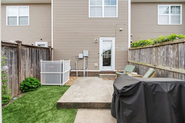 1908 Boxelder Aly, Hermitage, TN 37076