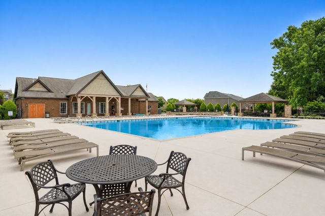 1908 Boxelder Aly, Hermitage, TN 37076