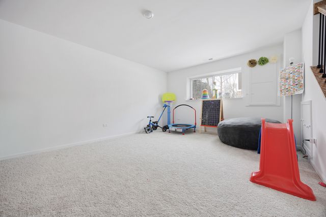 620 Wolverine Drive, Aurora, IL 60502