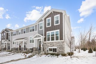 620 Wolverine Drive, Aurora, IL 60502