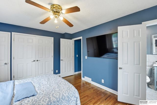 4864 Saratoga Street, Omaha, NE 68104