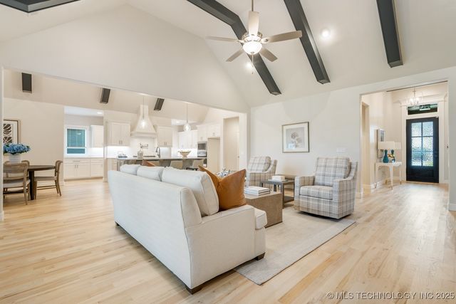 5809 E 126th Place S, Tulsa, OK 74008