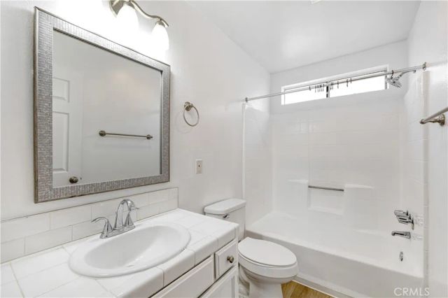 262 W Valencia Avenue C, Burbank, CA 91502