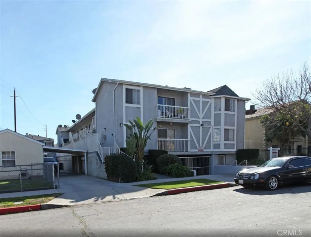 262 W Valencia Avenue C, Burbank, CA 91502