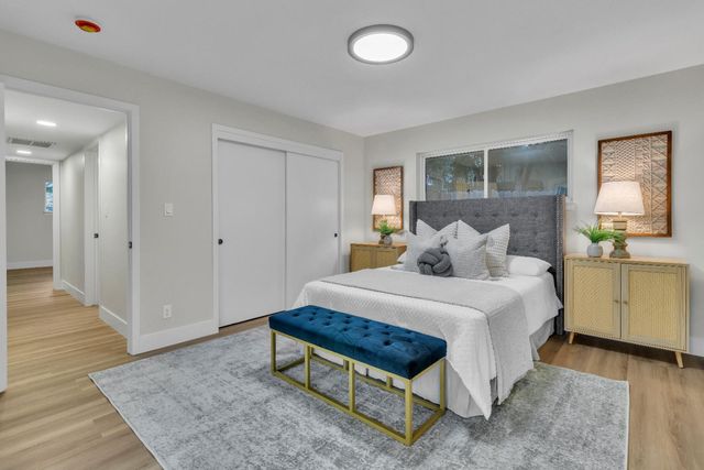 8200 Shangrila Dr, Fair Oaks, CA 95628