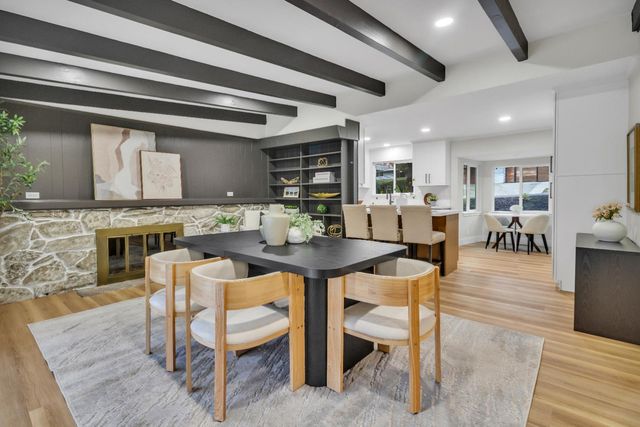 8200 Shangrila Dr, Fair Oaks, CA 95628