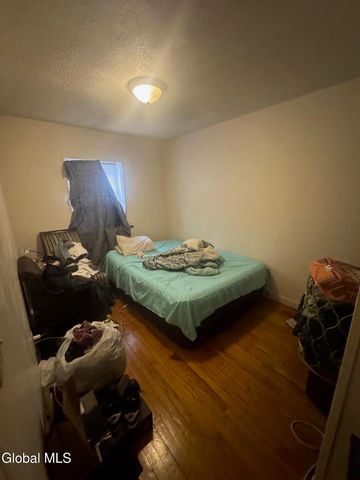 31 3rd Avenue, Albany, NY 12202