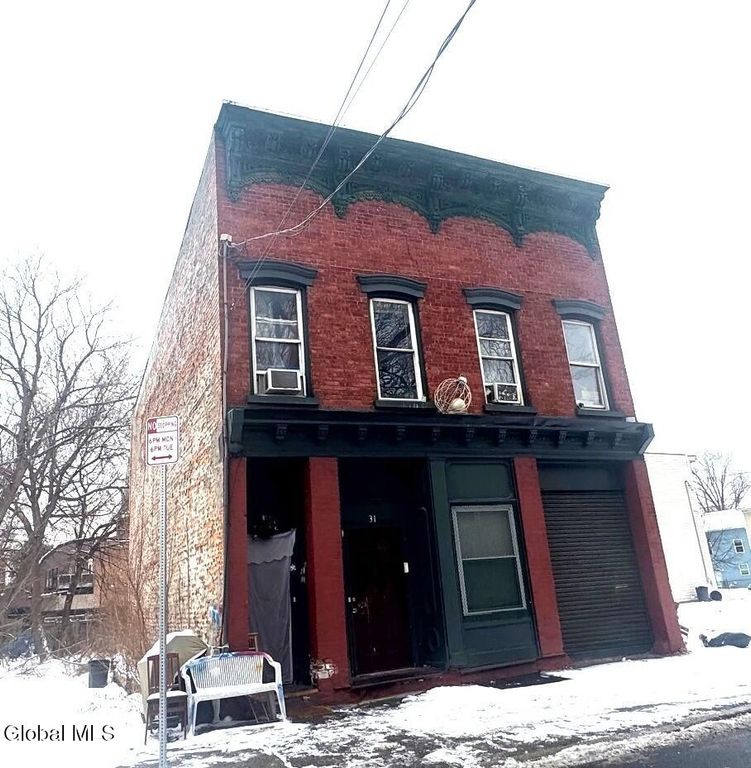 31 3rd Avenue, Albany, NY 12202