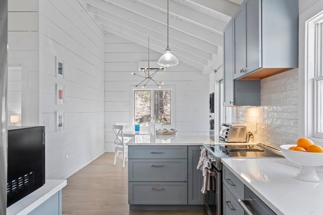 309 Barnes Road, Oak Bluffs, MA 02557