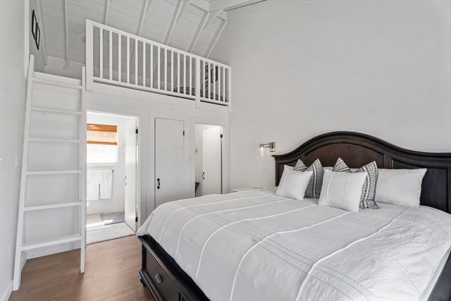 309 Barnes Road, Oak Bluffs, MA 02557