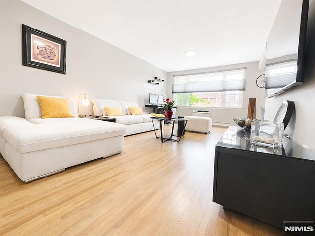 605 Grove Street H3, Clifton, NJ 07013