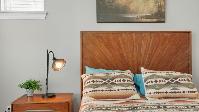 1069 Linn Cove Ct, Gallatin, TN 37066