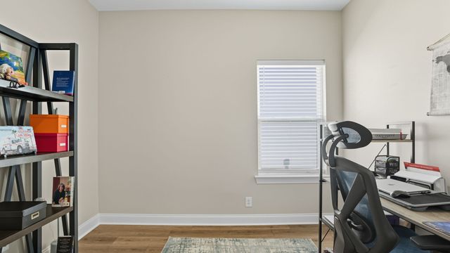 1069 Linn Cove Ct, Gallatin, TN 37066