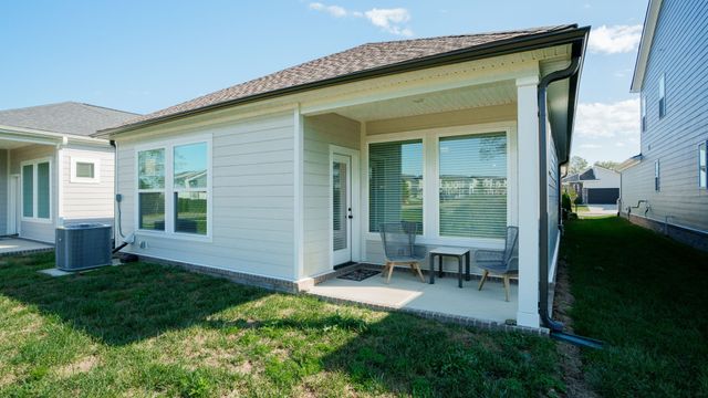 1069 Linn Cove Ct, Gallatin, TN 37066