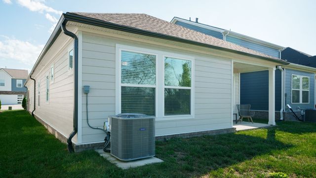 1069 Linn Cove Ct, Gallatin, TN 37066