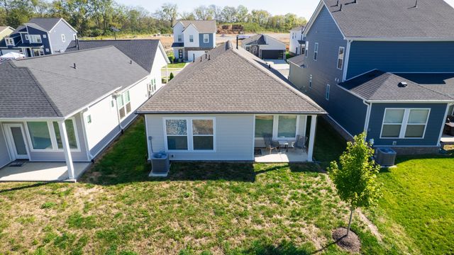 1069 Linn Cove Ct, Gallatin, TN 37066