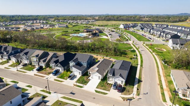 1069 Linn Cove Ct, Gallatin, TN 37066