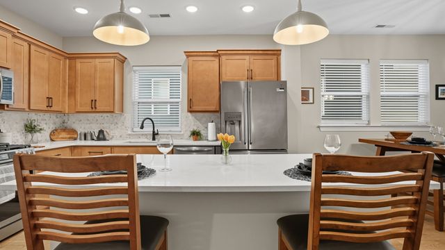 1069 Linn Cove Ct, Gallatin, TN 37066