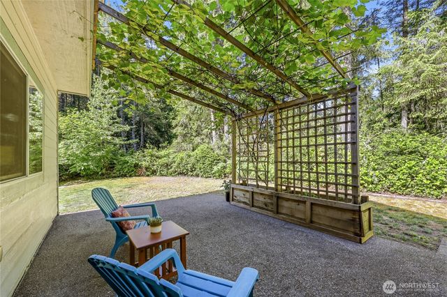 4354 NW Westgate Rd, Silverdale, WA 98383