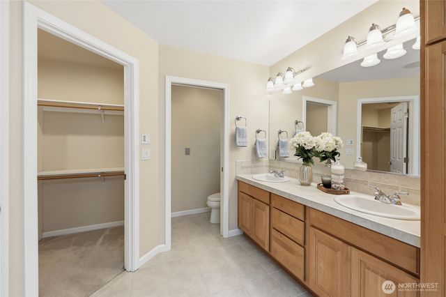4354 NW Westgate Rd, Silverdale, WA 98383