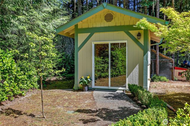 4354 NW Westgate Rd, Silverdale, WA 98383