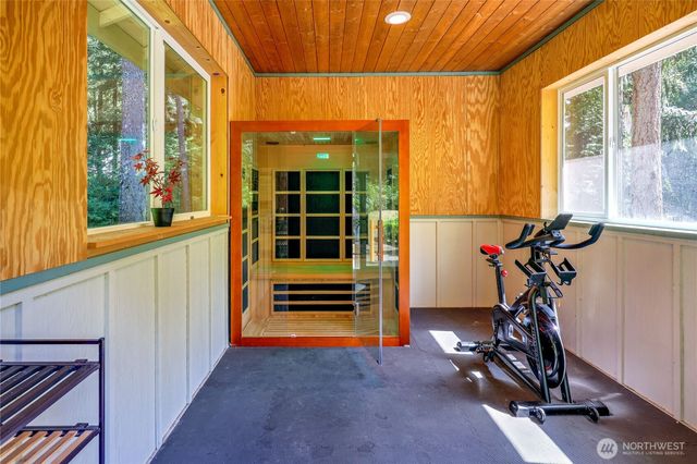 4354 NW Westgate Rd, Silverdale, WA 98383