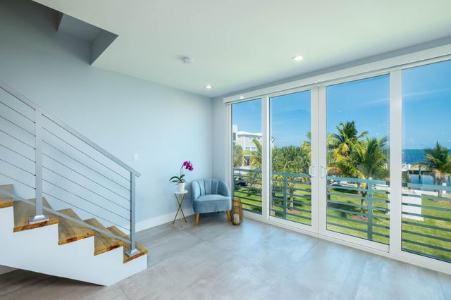 94825 Overseas Highway 204, Key Largo, FL 33037